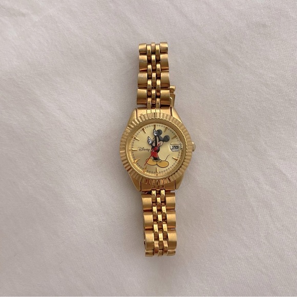 Disney Mickey Mouse watch - Picture 6 of 7